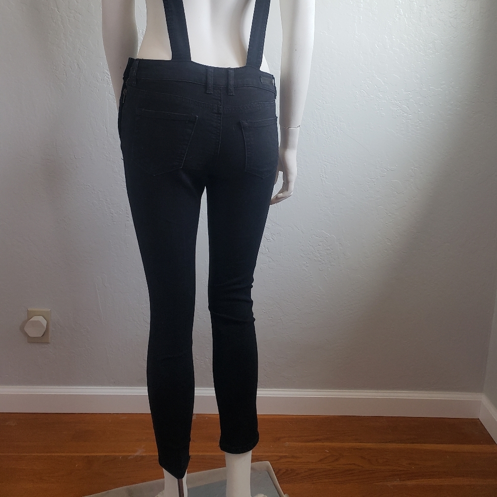 Dollhouse skinny and stretchy Jumpsuit - Picture 8 of 8